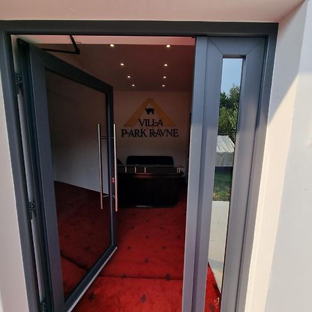 Villa Park Ravne فيسوكو المظهر الخارجي الصورة